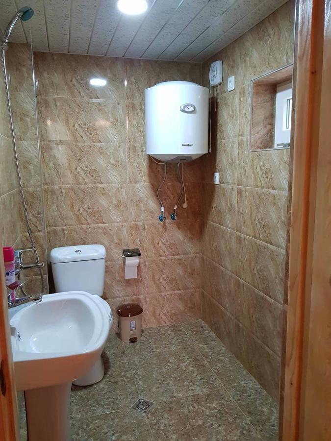 Guesthouse Guram Baba เมสเตีย ภายนอก รูปภาพ