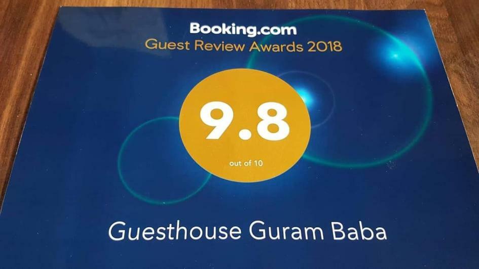Guesthouse Guram Baba เมสเตีย ภายนอก รูปภาพ